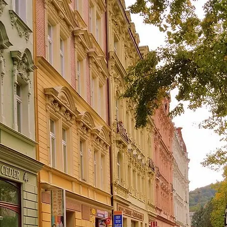 Apartamento Emma Near The Thermal Karlovy Vary